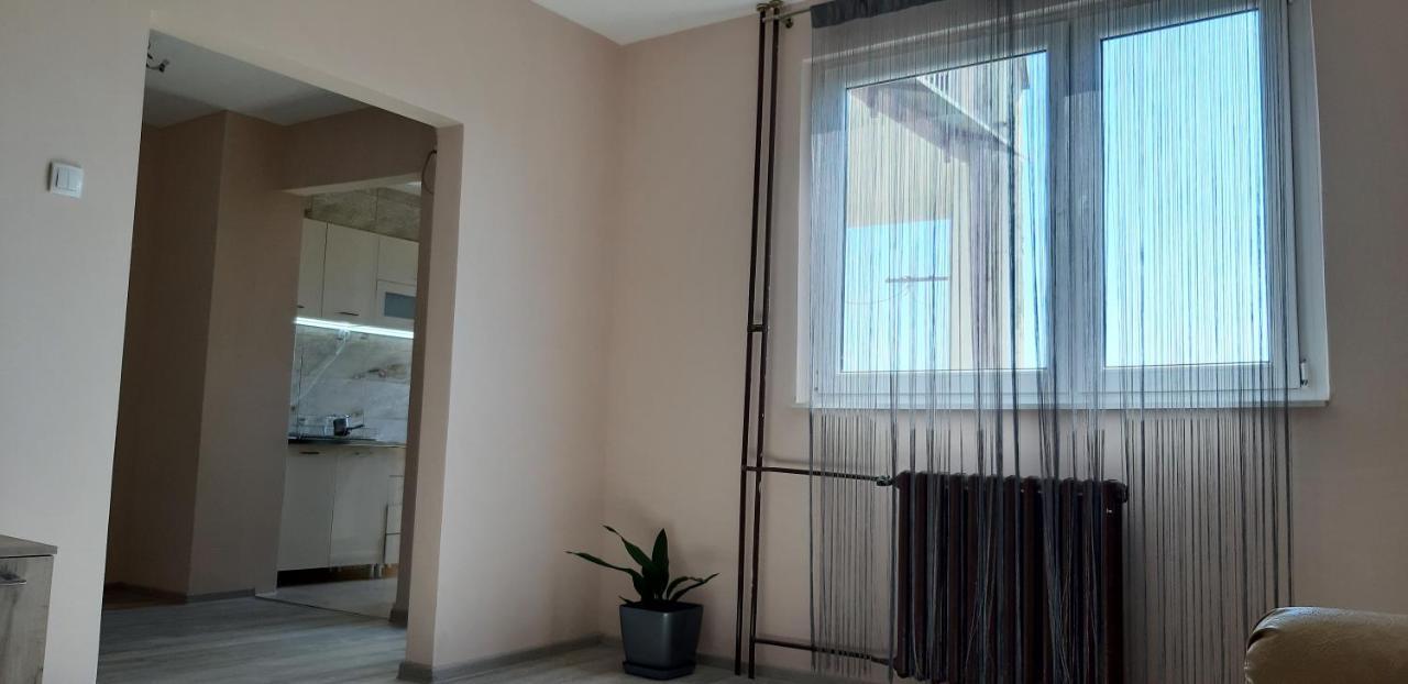 Lux Apartman Čačak Exterior foto