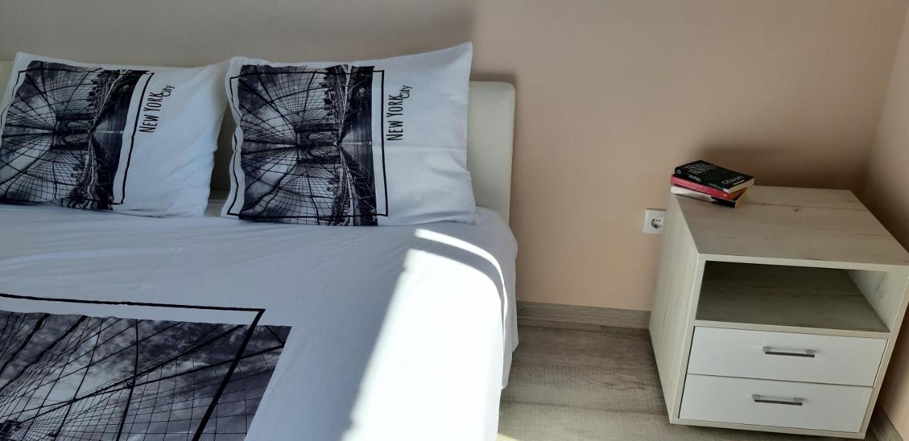 Lux Apartman Čačak Exterior foto